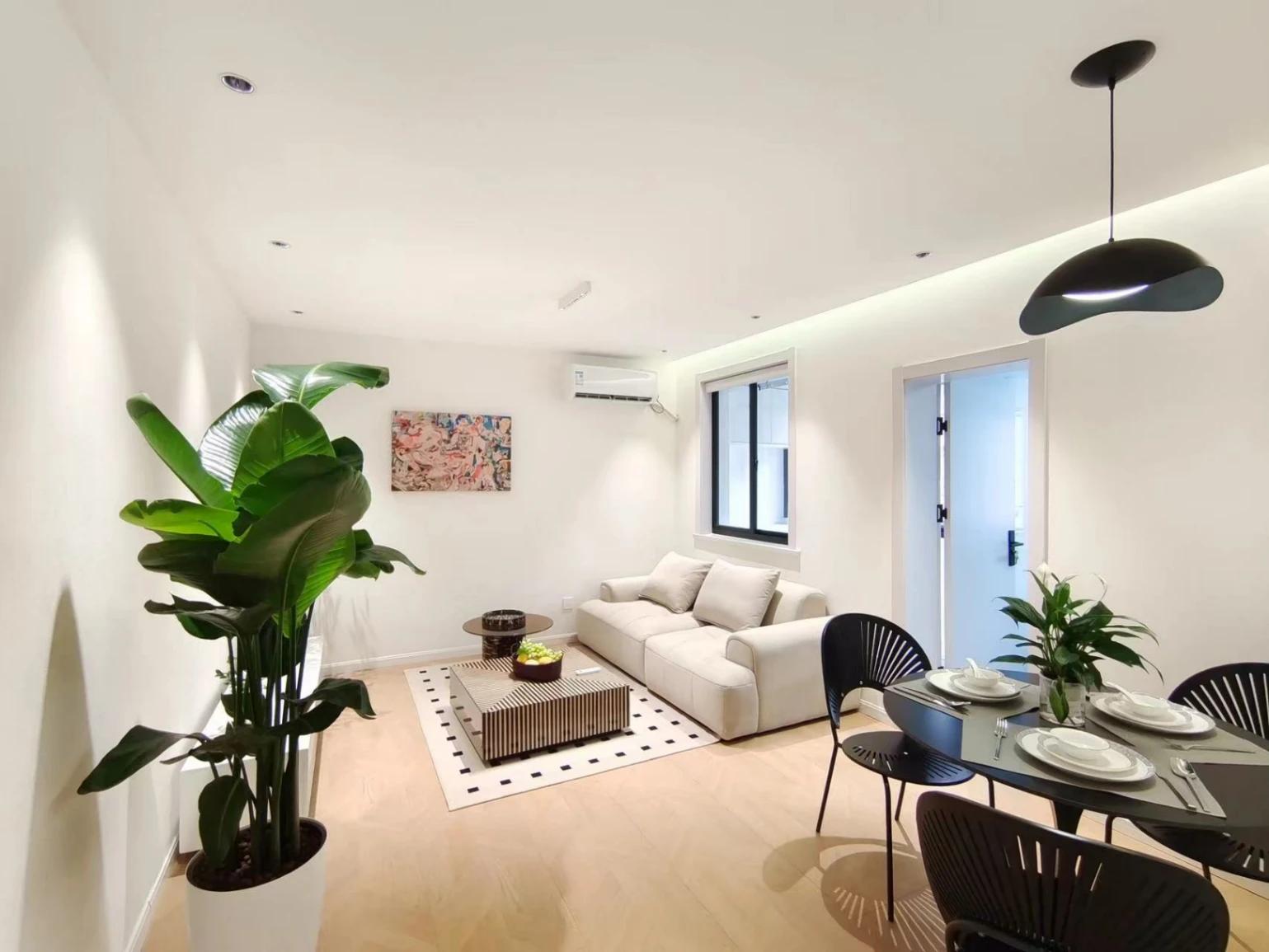 Jinlong Huayuan, High - End 2brs, Near Subway, 70㎡
