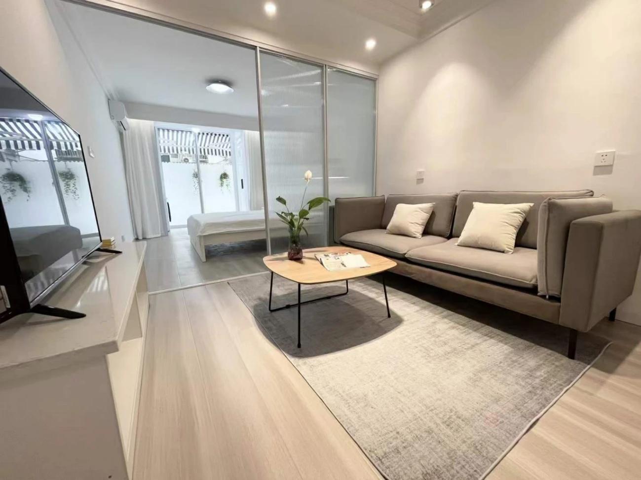 Zhongshan Park, Modern Interior, Studio, Terrace, Lines 2/3/4