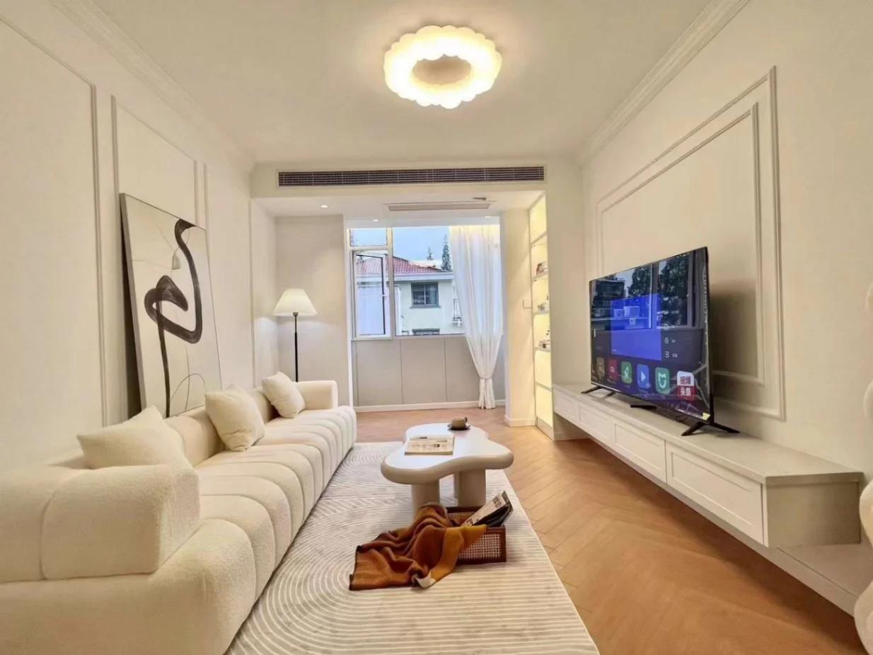 SJTU, Studio, South-facing, Fully Equipped, Lines 10/11