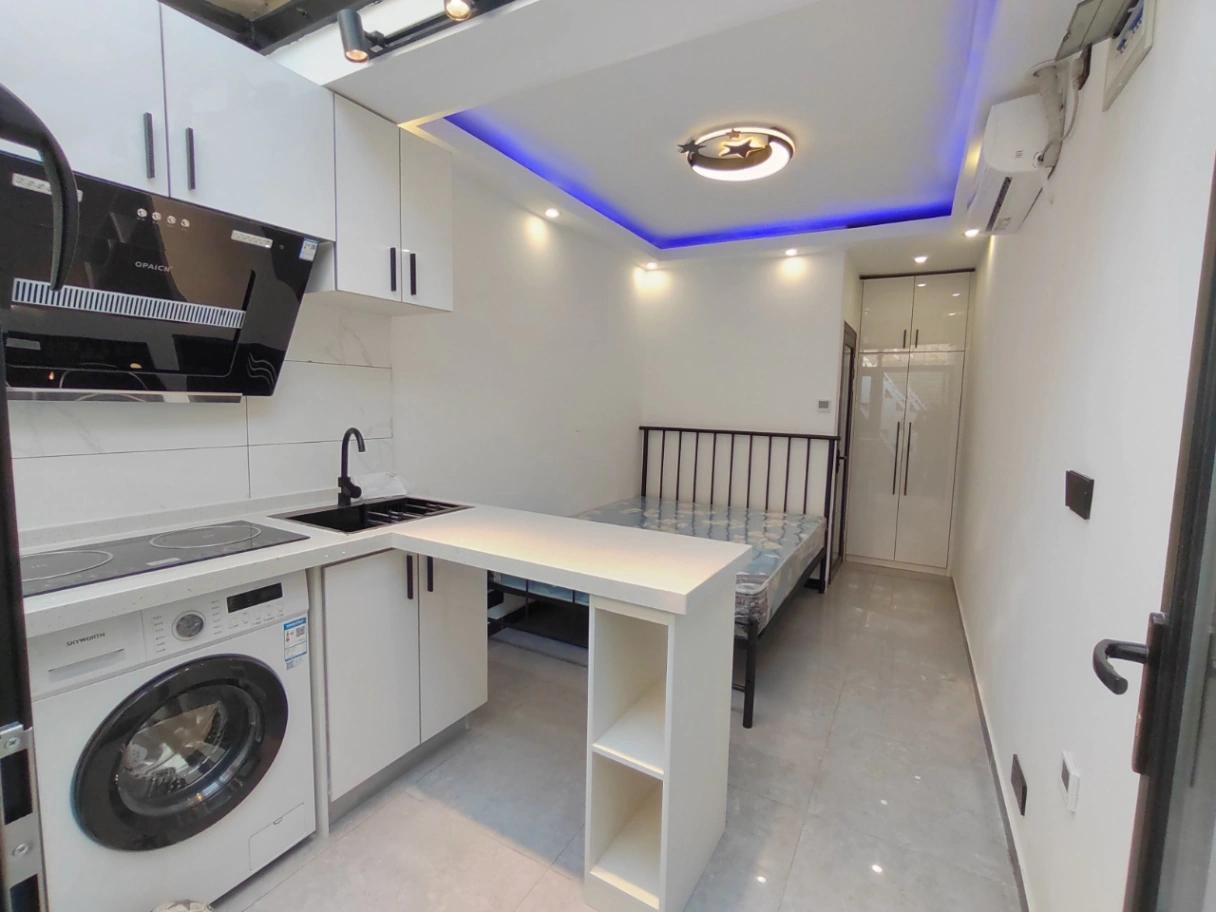 Beixinqiao, Xiguan Hutong, Studio, Shared Terrace