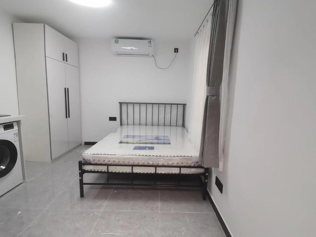 Beixinqiao, Neat Studio, Fully Furnished