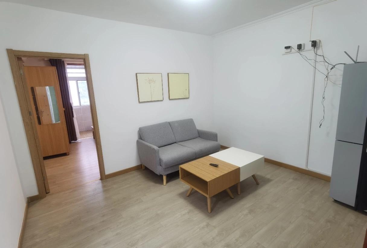 Sanlitun, 2 bedroom, 6th floor, 54㎡