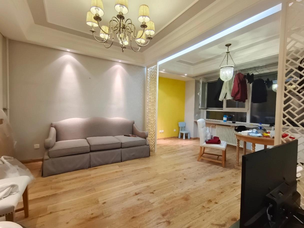 Sanlitun, Studio, East-facing, 19th floor, 92㎡