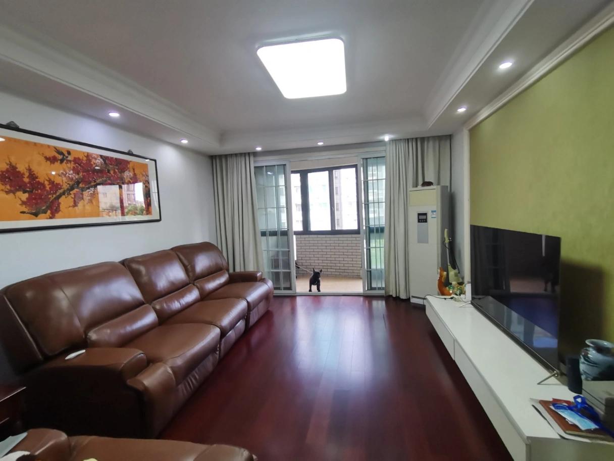 Hongquan Road, 3brs, Newly Renovated, Fully Furnished