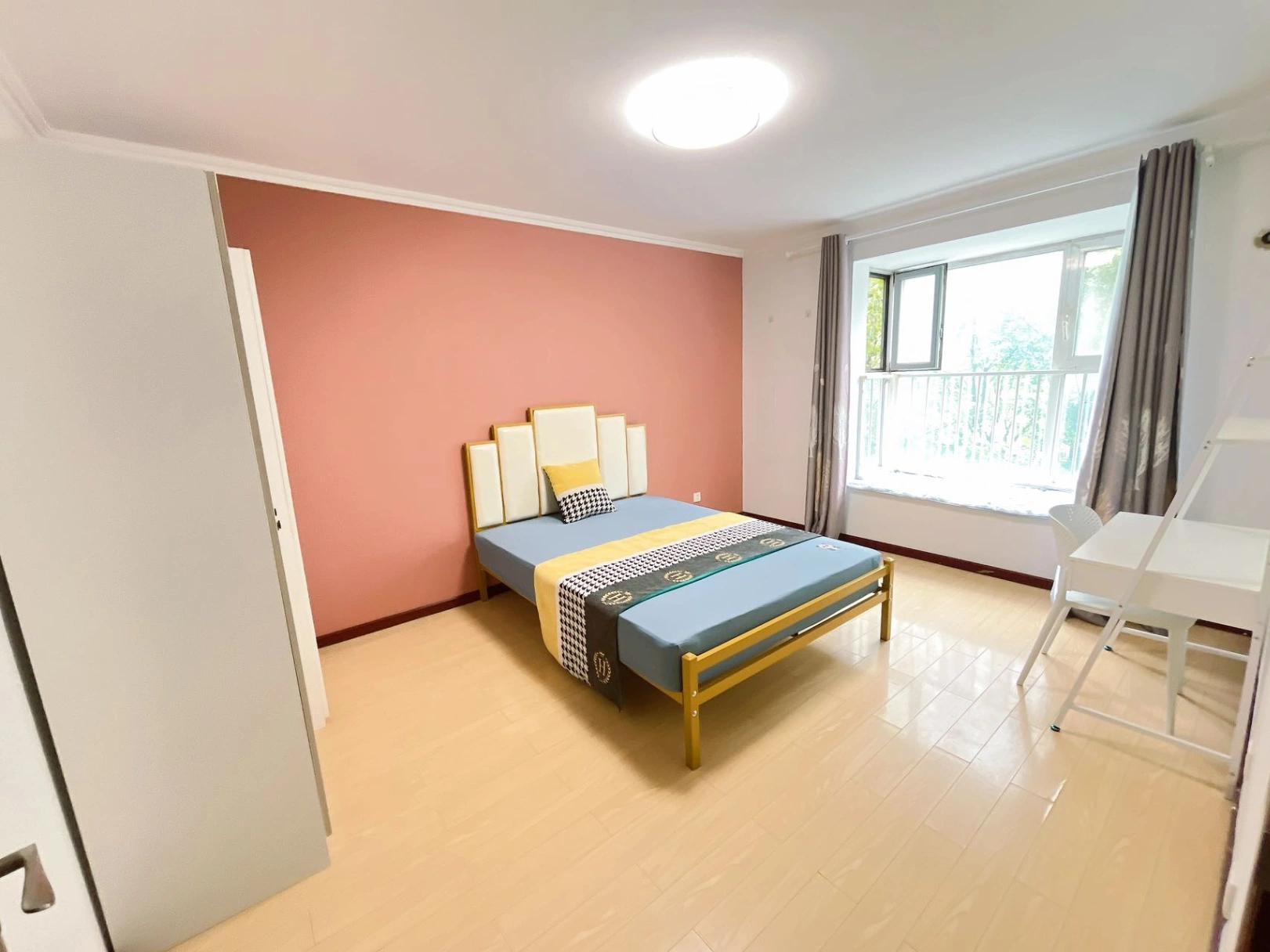 Wangjing, Large Secondary 1 Bedroom, Neat Decorated,