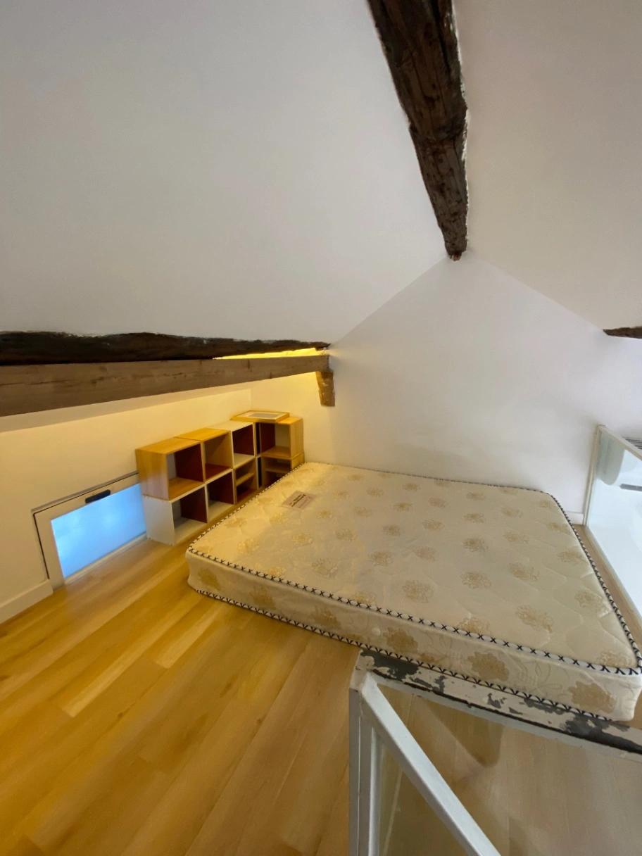 Beiluoguxiang, No. 51 Zhao Fu Street, Detached House, Large 1 Bdr, Near Subway