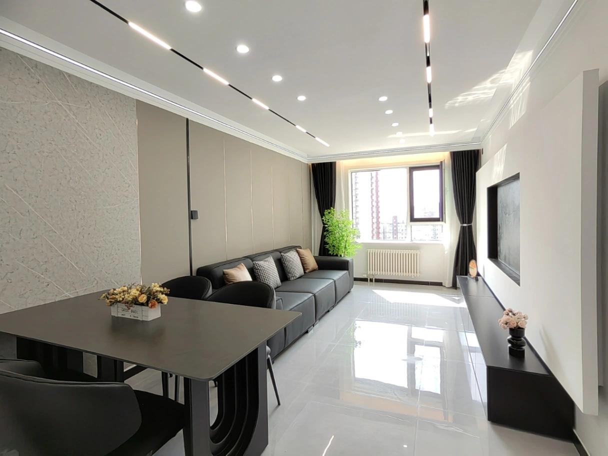 Jiulongshan, Jingtie Ruiyuan 5A, 2 Bds, High Floor, Near Train Station