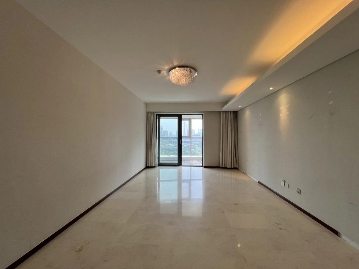 Sanyuanqiao, Huayuan Jiuduhui, 2brs, 2bts,  High-rise,  Airy&Spacious