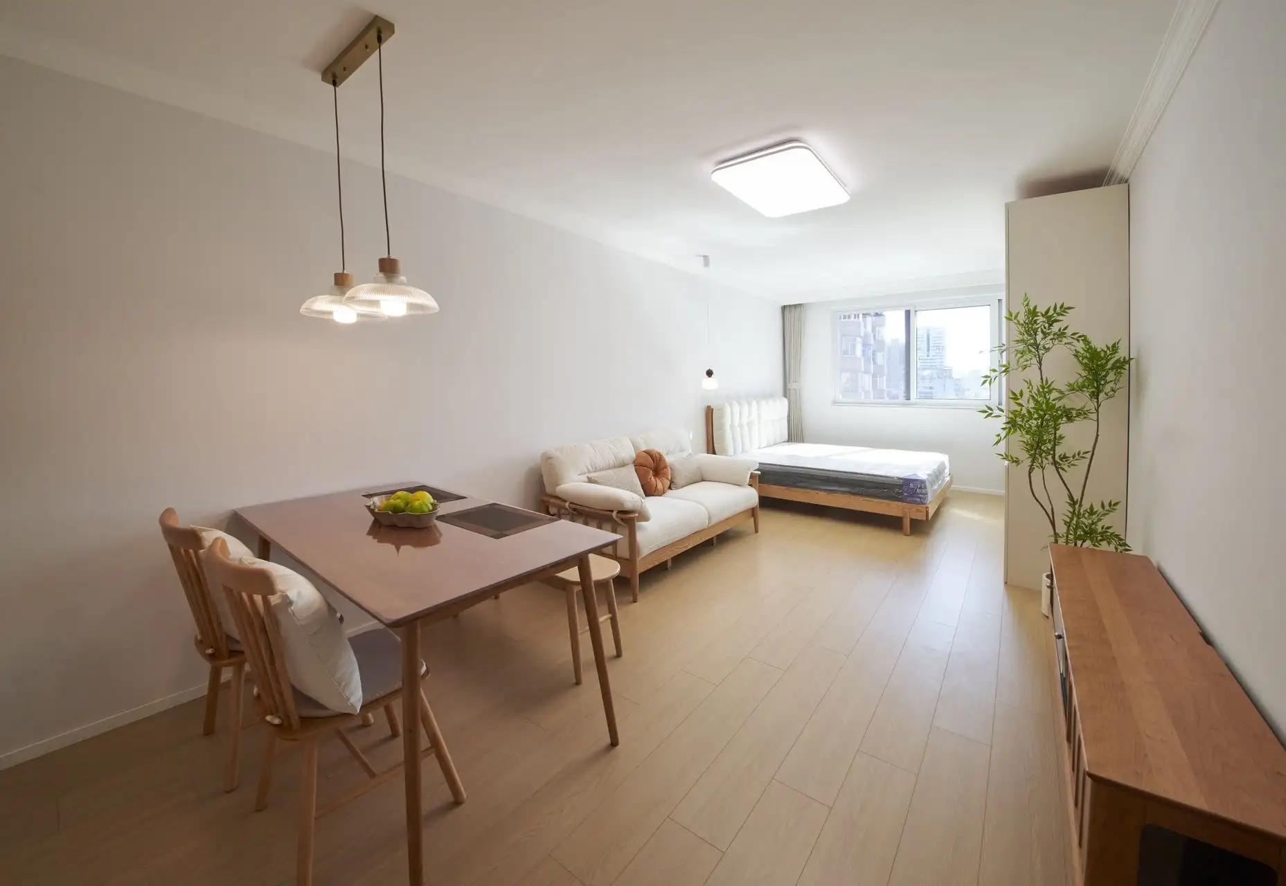 Zhongshan Park, Guotai Building, 1bdr, 1btr, Metro Nearby