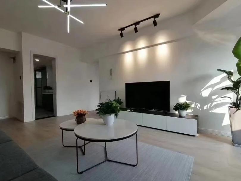 Wuding Road, Kangding Car Apartment, 2brs,  Well-decorated