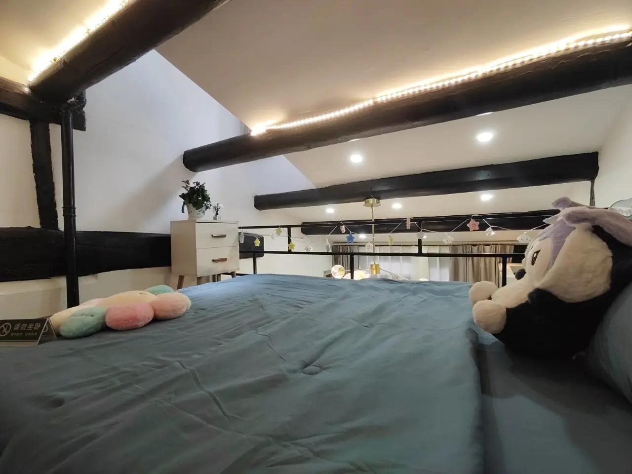 Chaoyangmen, Chaoyangmen Inner Street,  loft,  Fully-Furnished