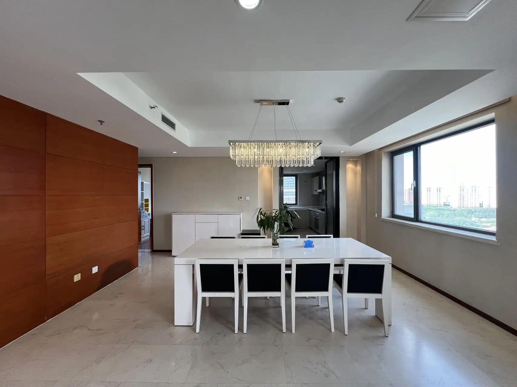 Liangmaqiao, Huayuan Jiuduhui, 3bds, Spacious