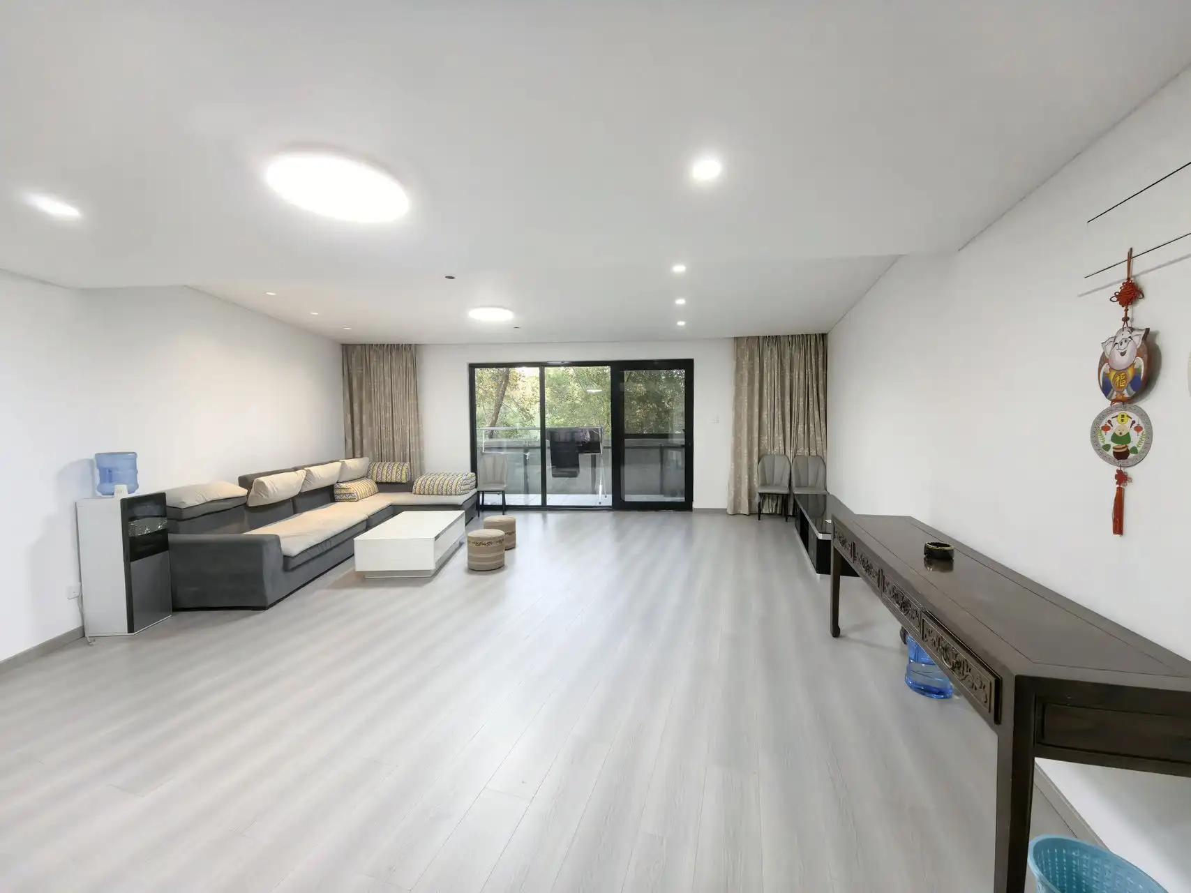Chaoyang Park, Victoria Garden Apartment, 3bds, Well-decorated