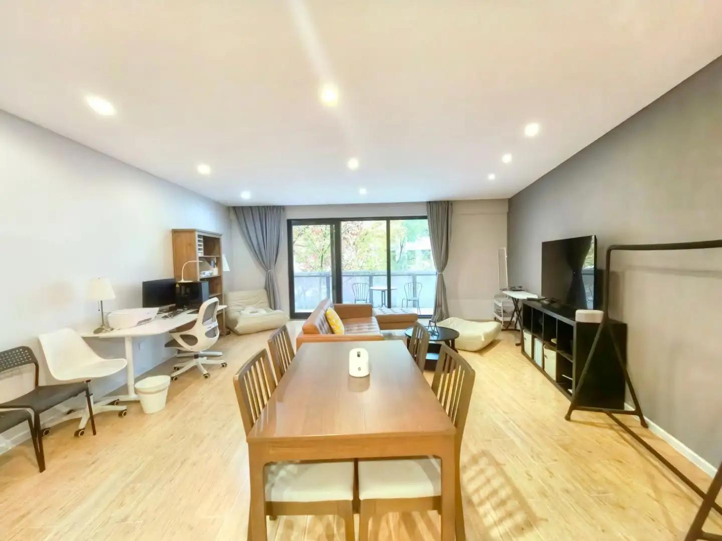 Chaoyang Park, Victoria Garden Apartment, 2bds, Spacious