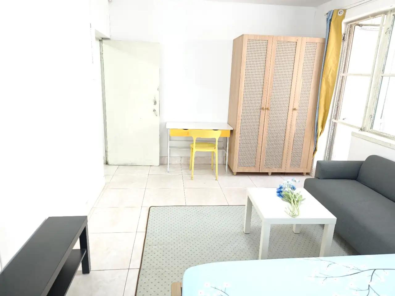 Futong Station, Huajiadi West Lane, 1bd, Well-decorated