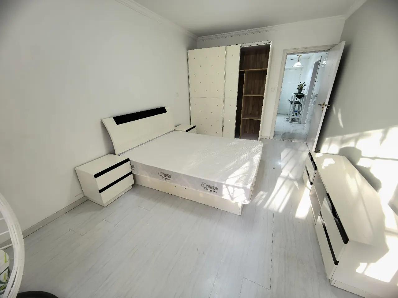 Louguanshan Road , Maotai New Garden, 2bds, Spacious