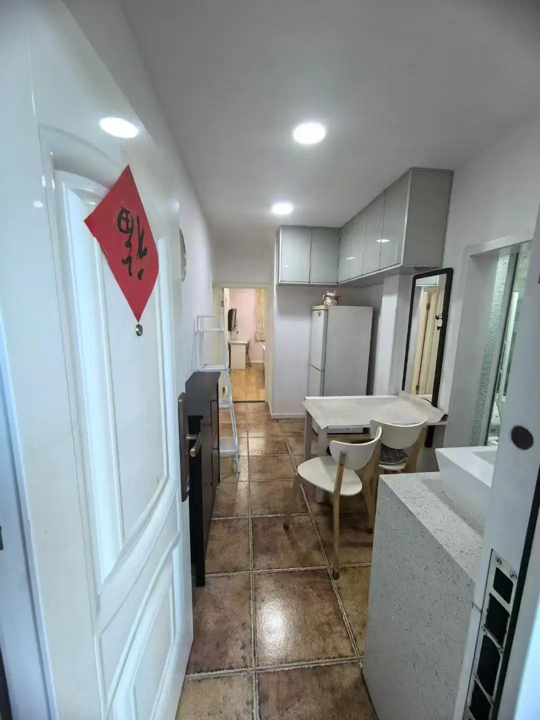 Shuicheng Road , Xianyi Community, 2bds, Wooden Floor