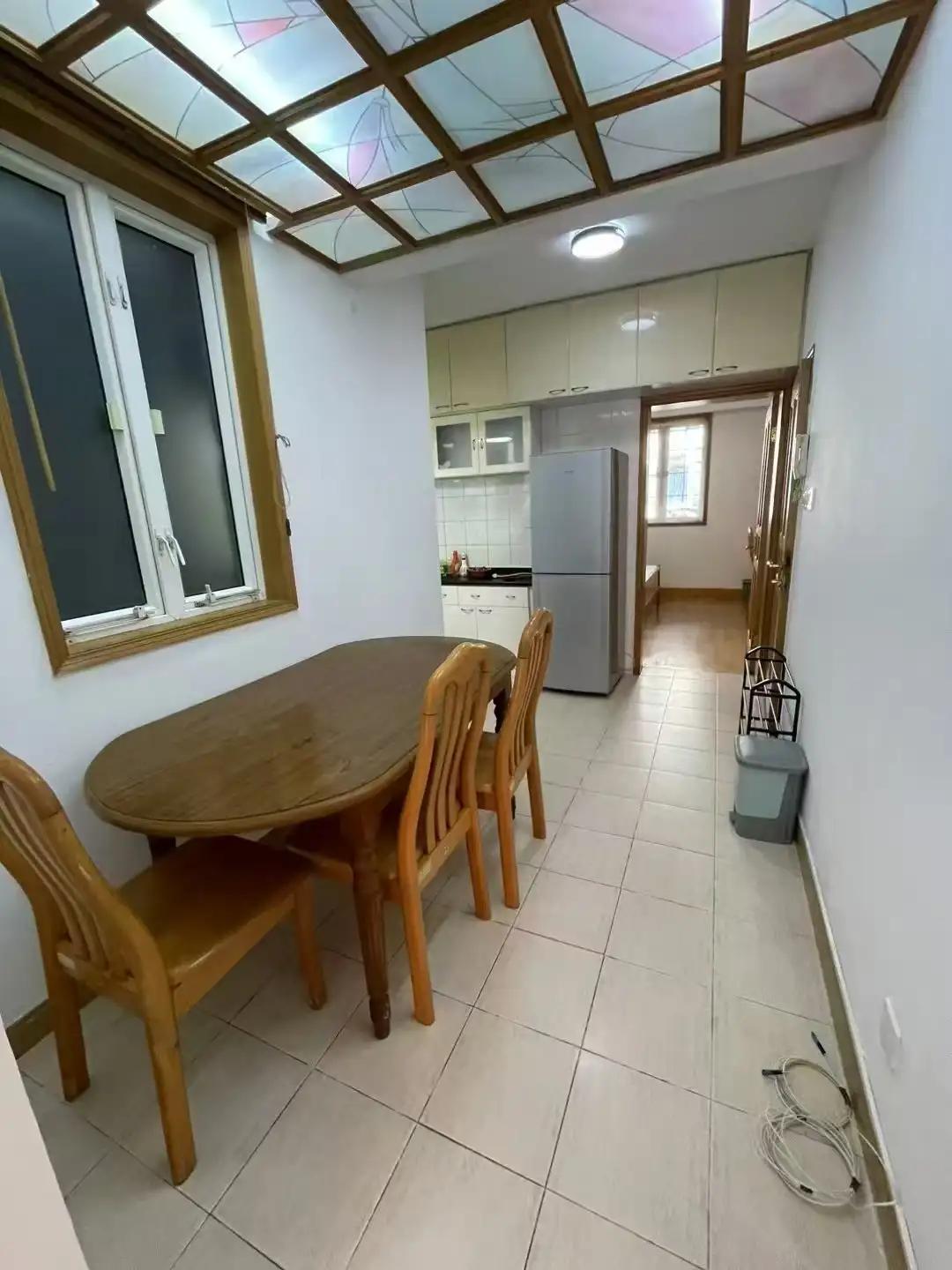 Yan'an West Road, Yanxi Community, 1bd, Wooden Floor