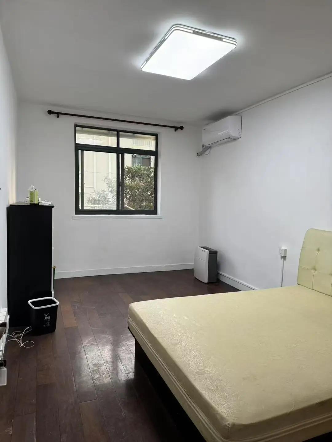 Yan'an West Road, Ziyun Community, 1bd