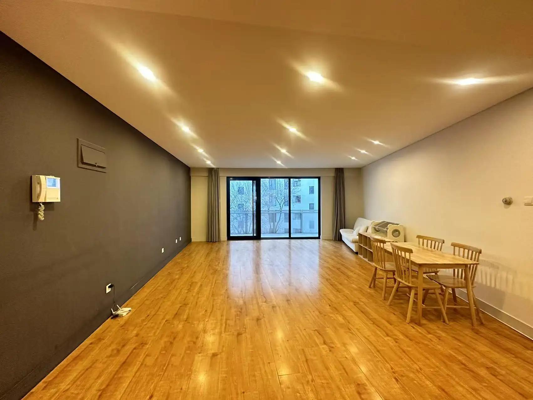 Chaoyang Park, Victoria Garden Apartment, 2bds