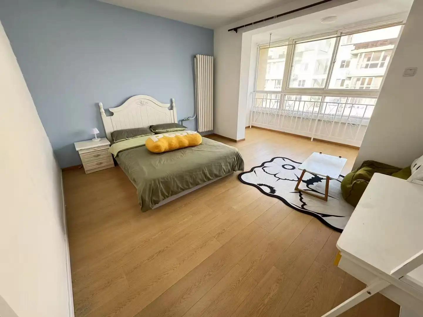 Shuangjing, Baihuan Jiayuan, Share house
