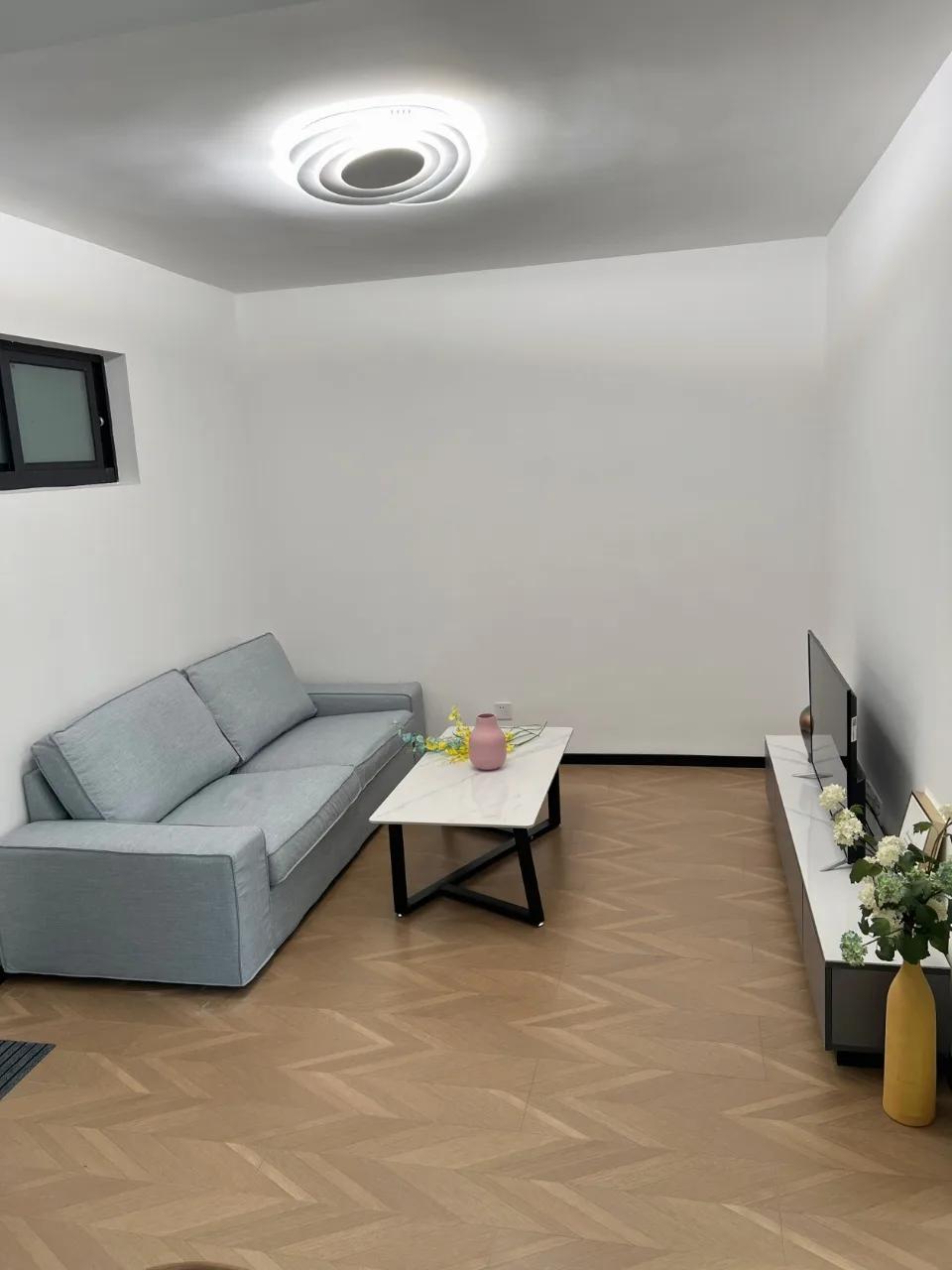 Hongqiao Road, Haifu Apartment, 2bds
