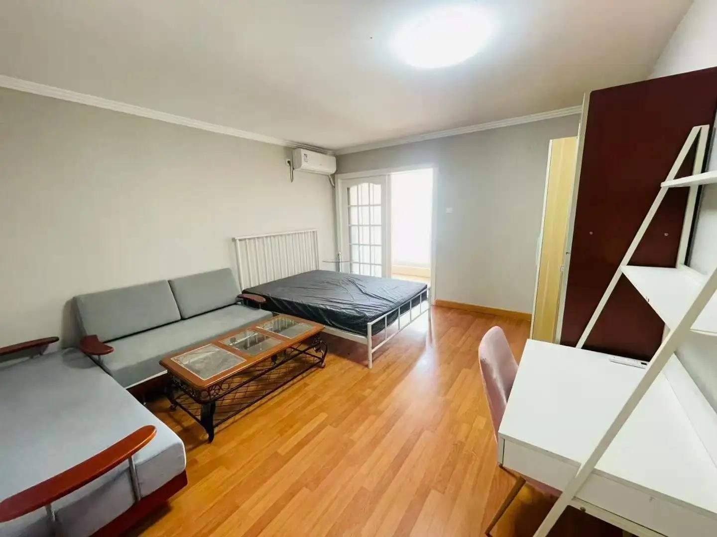 Shuangjing, Jiulong Garden, Share house