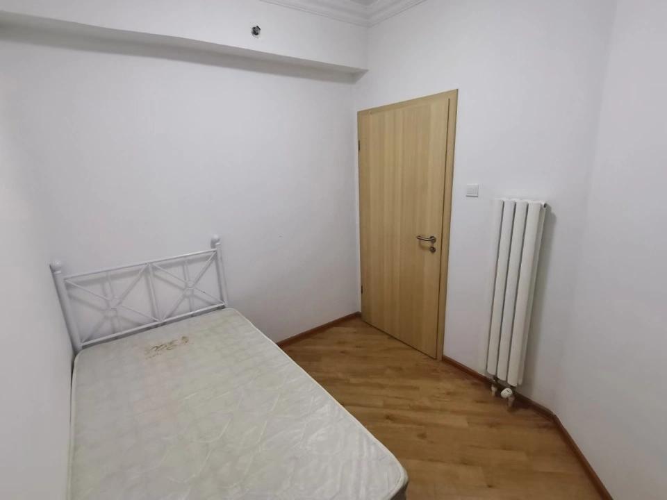 Donghuqu, Dihui Huashang, Share house