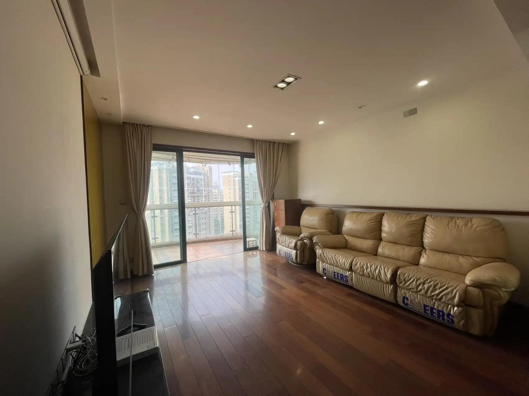 Yan'an West Road, Donghu Mingyuan, 3bds