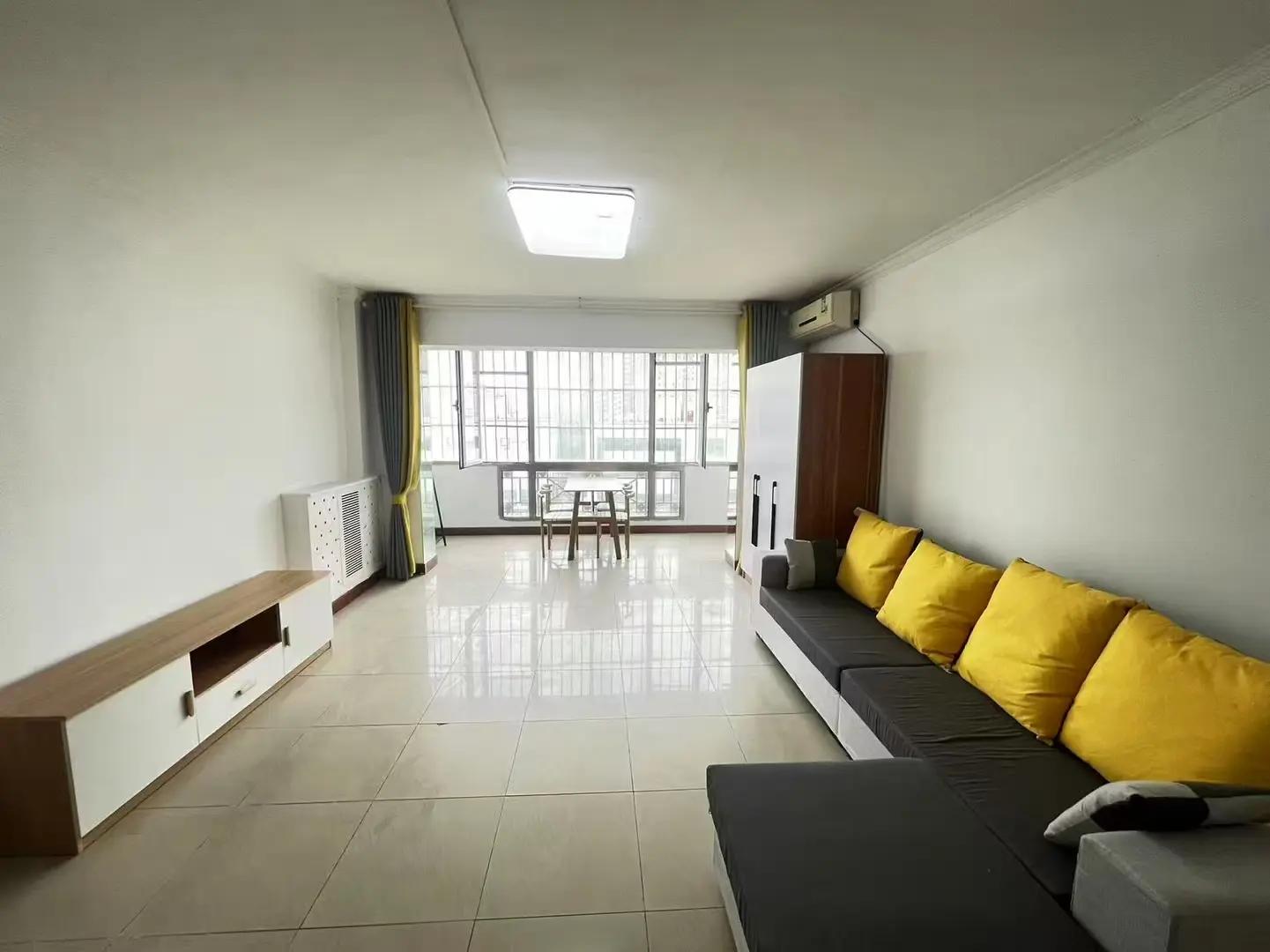 Shuangjing, Kowloon Garden, Share house