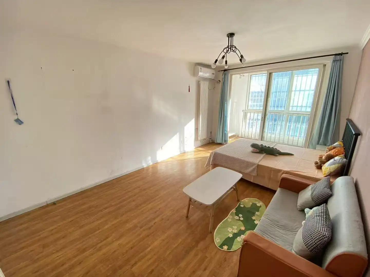 Changying, Lianxinyuan West Area, Share house
