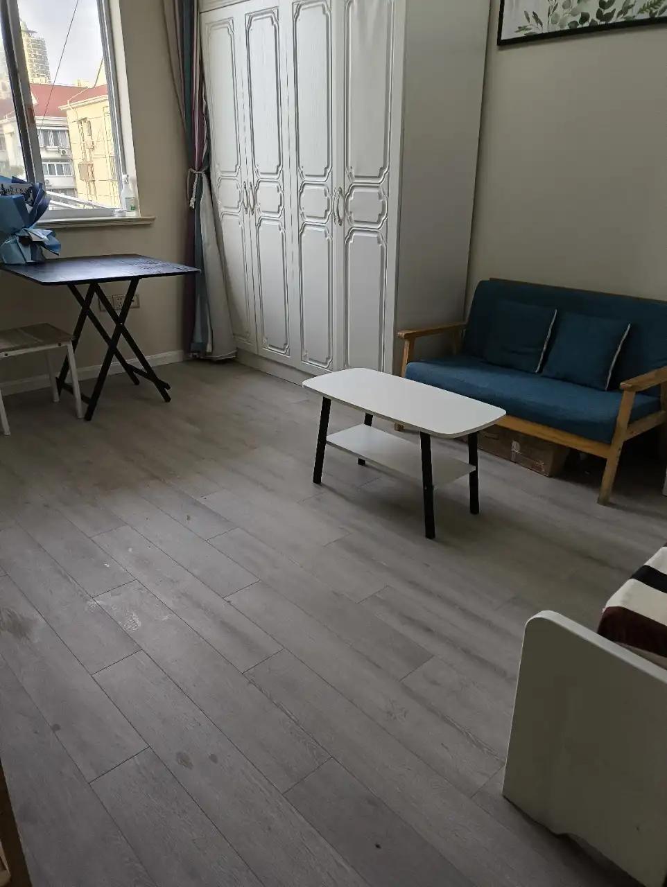 Loushanguan Road, Tianshan Sihao Village, 1bd