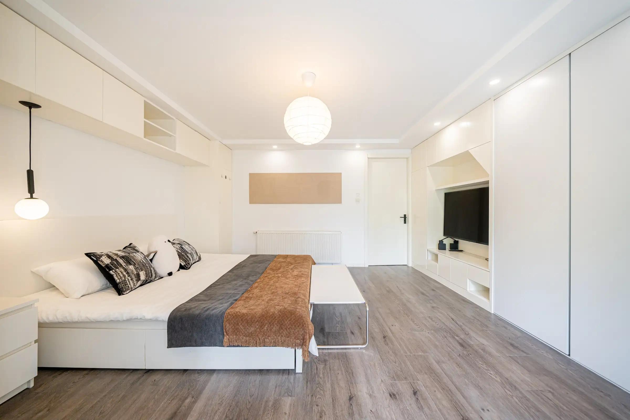 Xujiahui, Lane 297 Wanping Road, 1bd