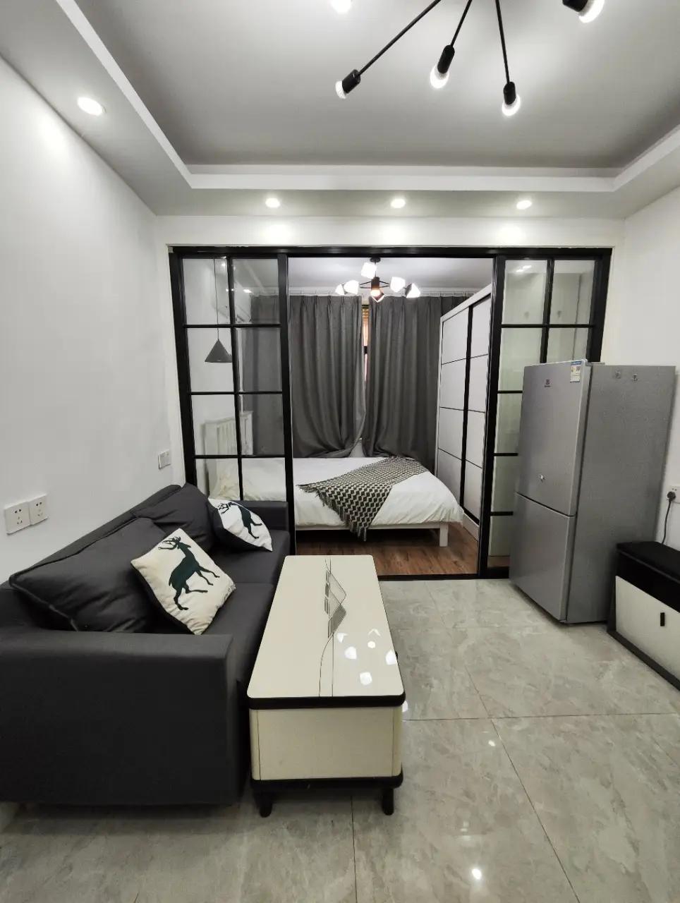 Loushanguan Road, Tianshan Community, 1bd
