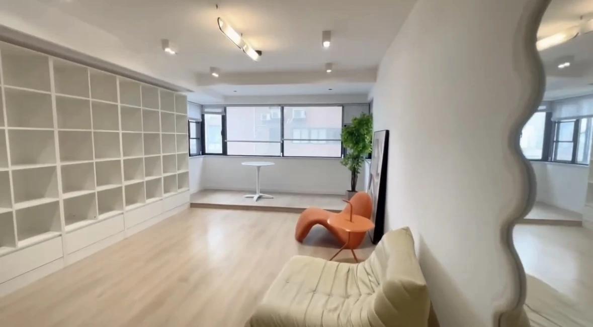 Loushanguan Road, Tianshan Commercial Building, 1bd