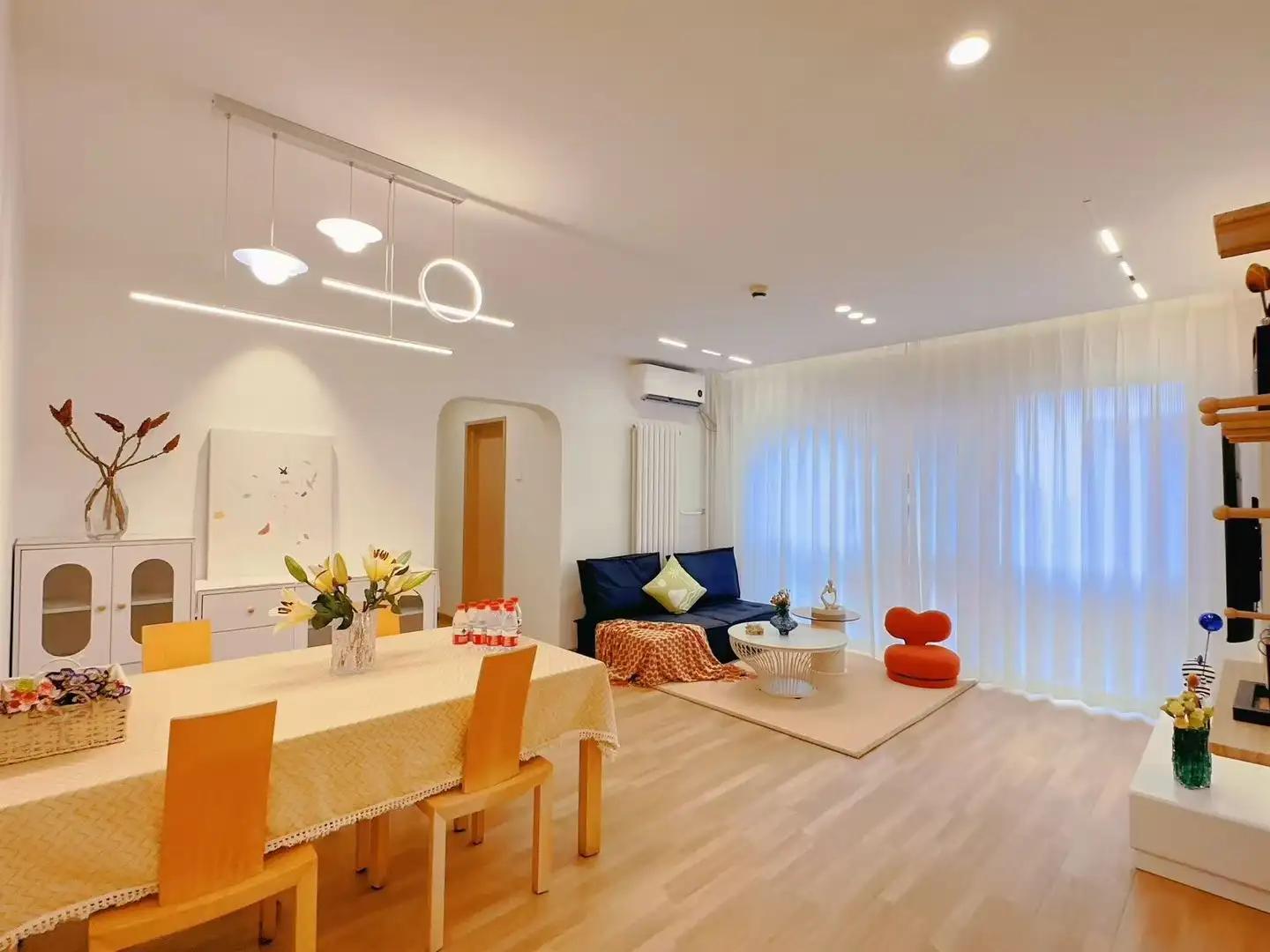 Dawanglu, SOHO Xiandai Cheng, 2bds