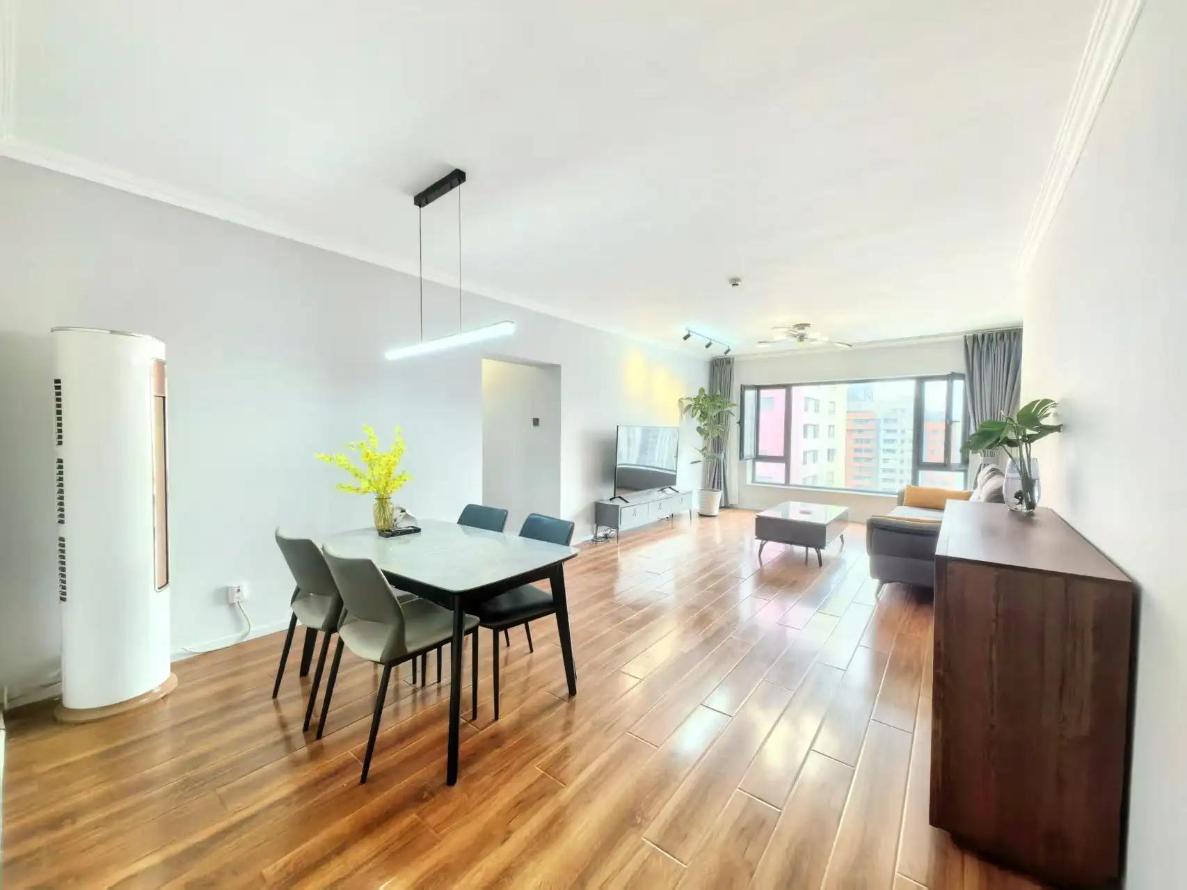 Dawanglu, Sunshine 100 International Apartment, 3bds