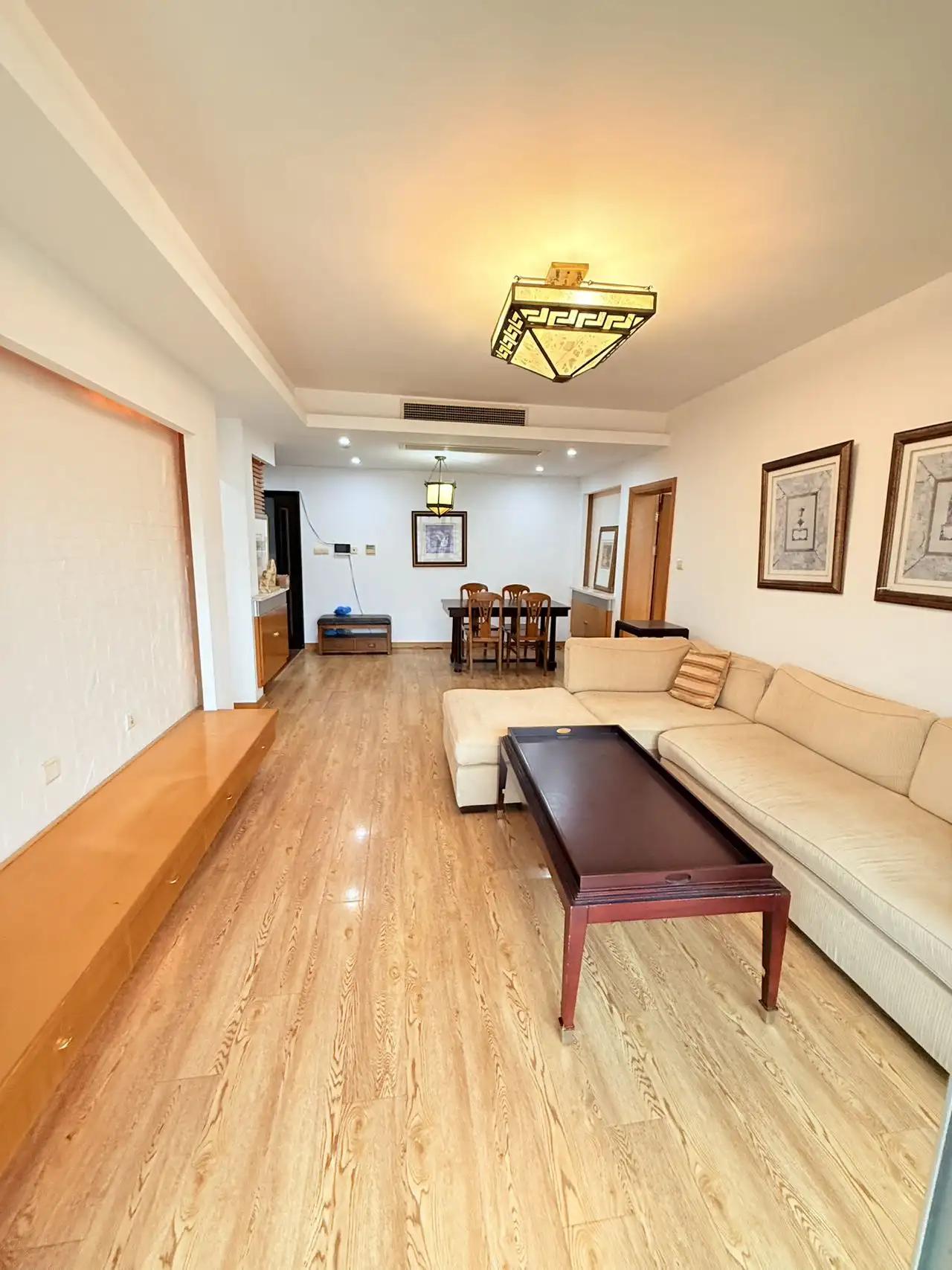 Jiashan Road, Xiangyang Apartment, 2brs