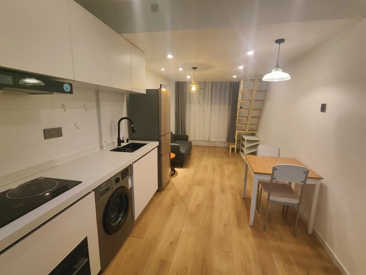 Beixinqiao, Menlou Hutong, 1bd