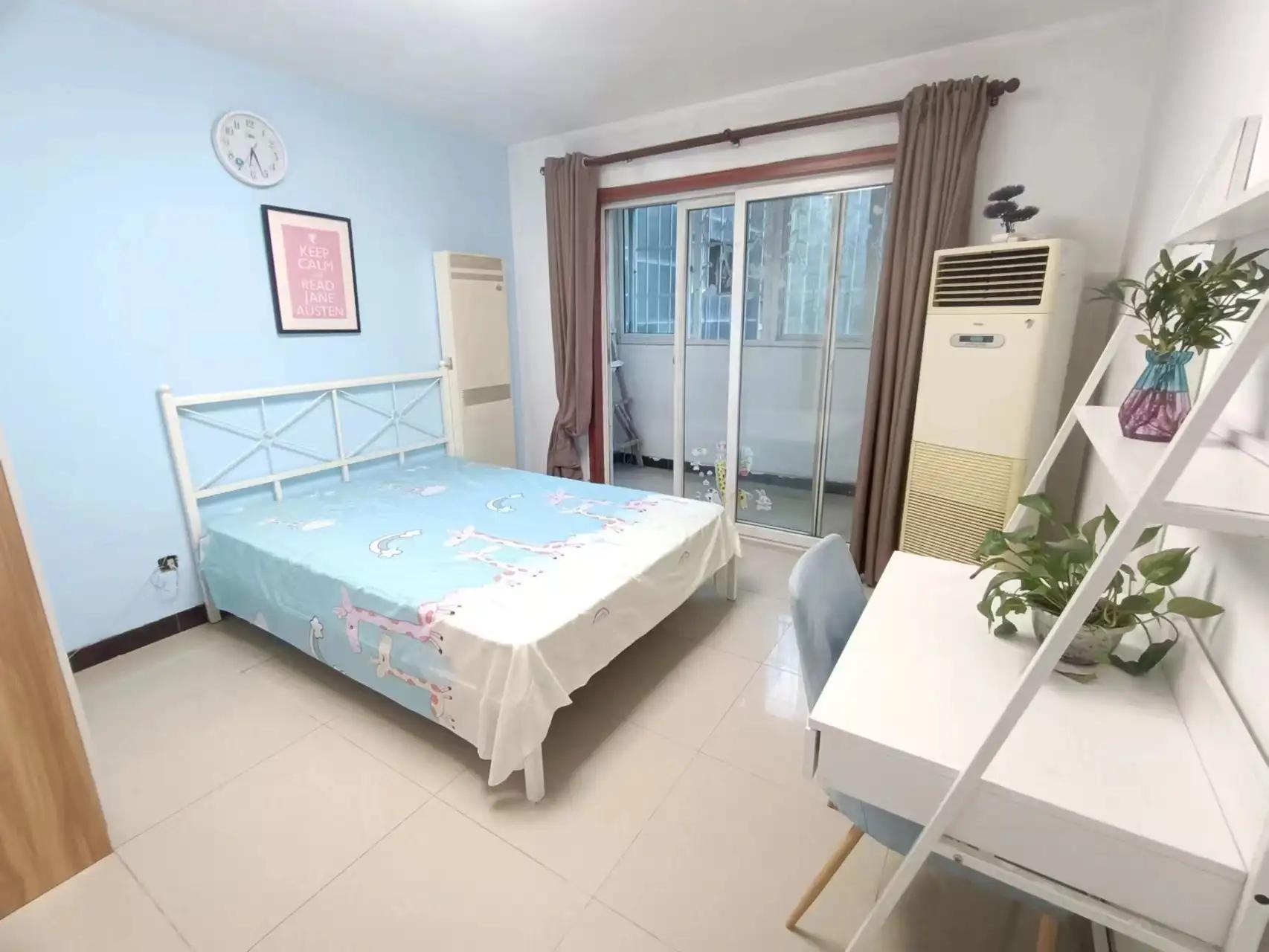 Jiangtai, Fangu Shui County, Share house