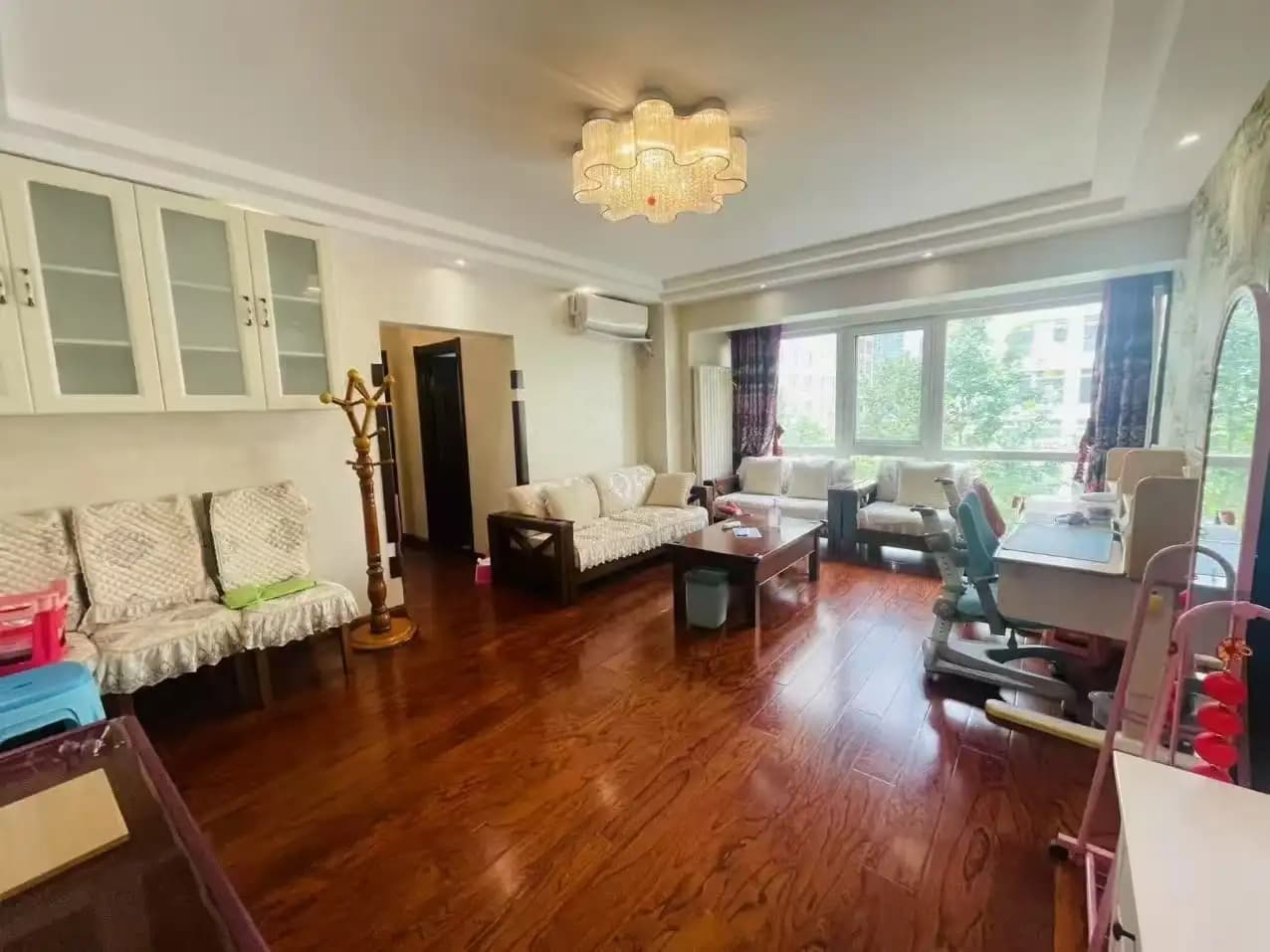 Dawanglu, SOHO Xiandai Cheng, 2bds