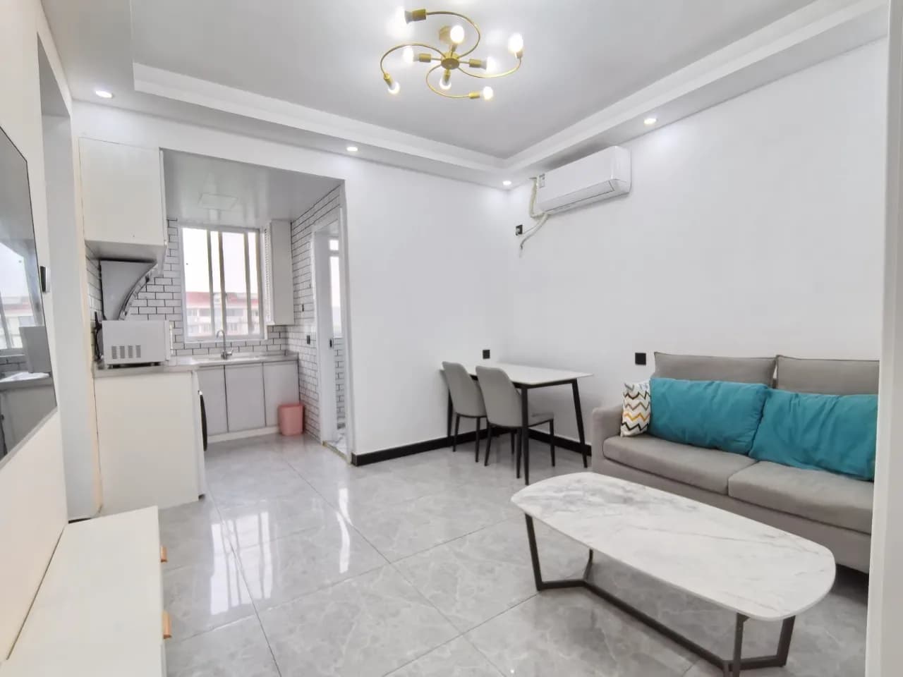 Songhong Road, Xinjing Sixth Village, 2bds