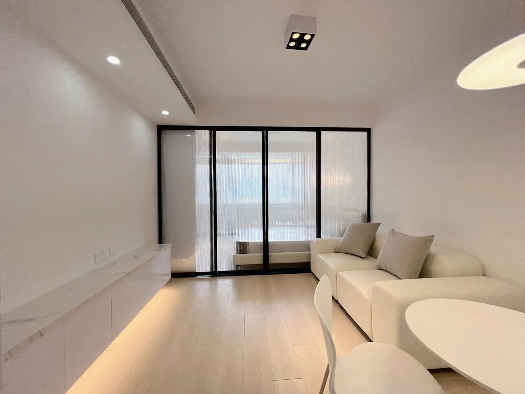 Longde Road, Yinxin Building, 1bd