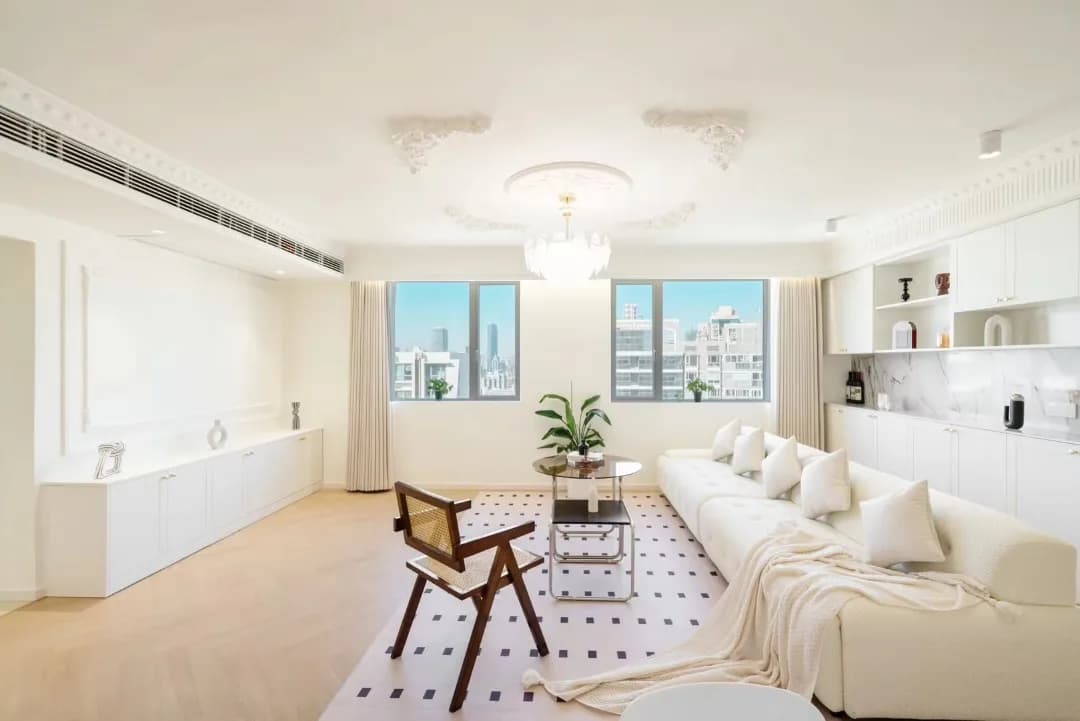 Zhaojiabang Road, Yuhua Building, 3bds