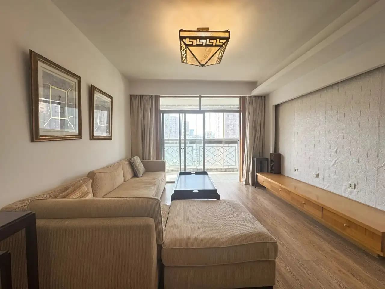 Jiashan Road, Xiangyang Apartment, 2bds