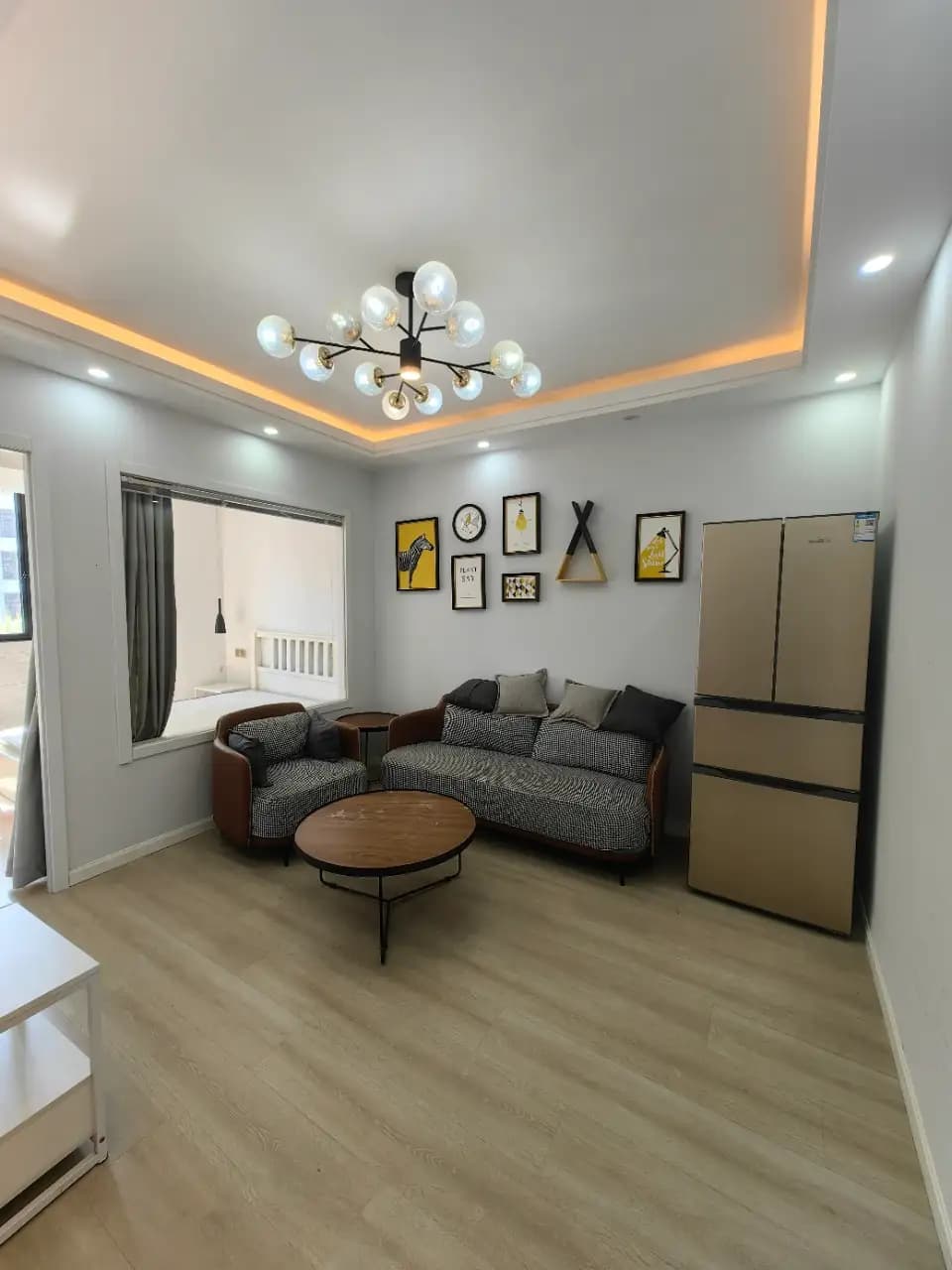 Hongqiao Road, Zhongdong Community, 2bds