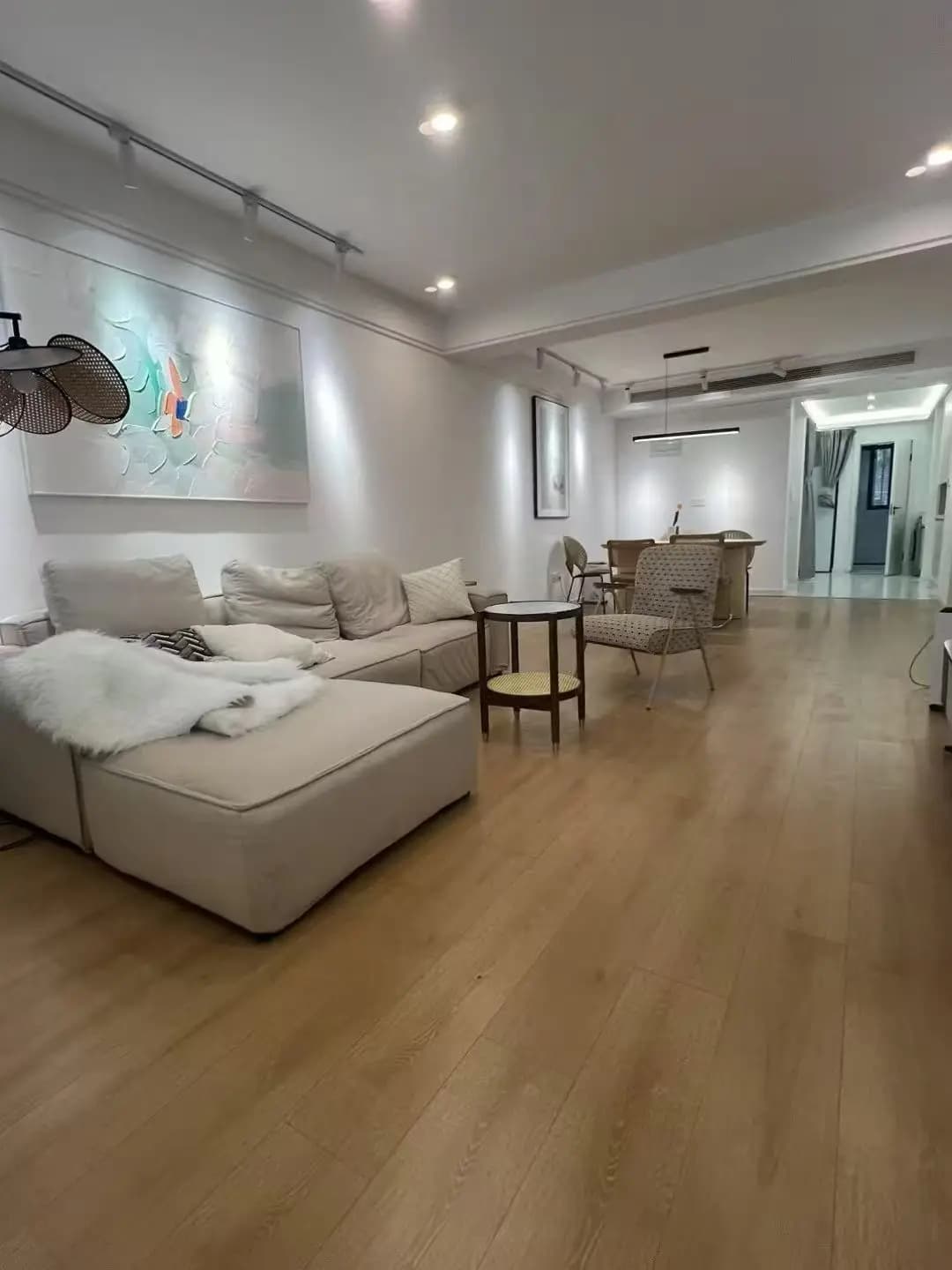 Dapu Bridge, Lane 436 Xujiahui Road, 3bds