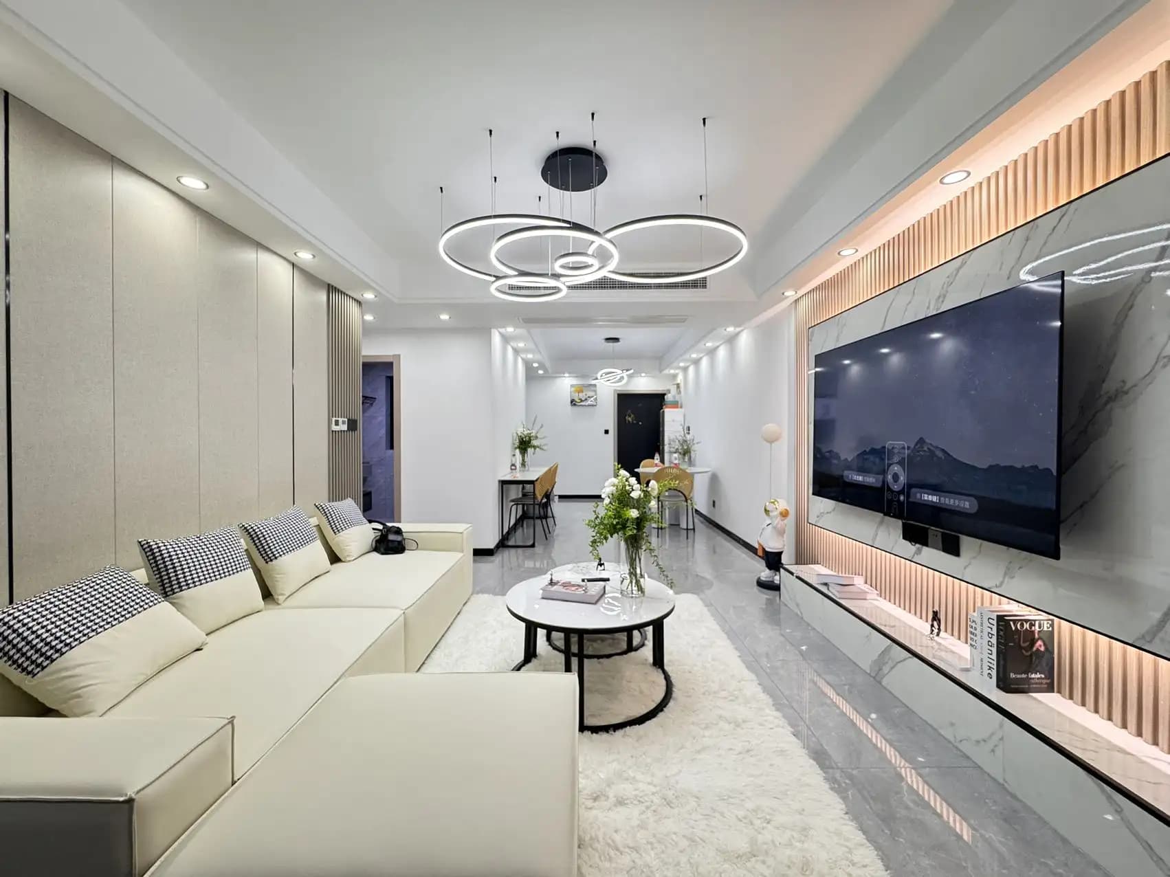 Zhongtan Road, Zhongyuan Liangwan Road, 2brs