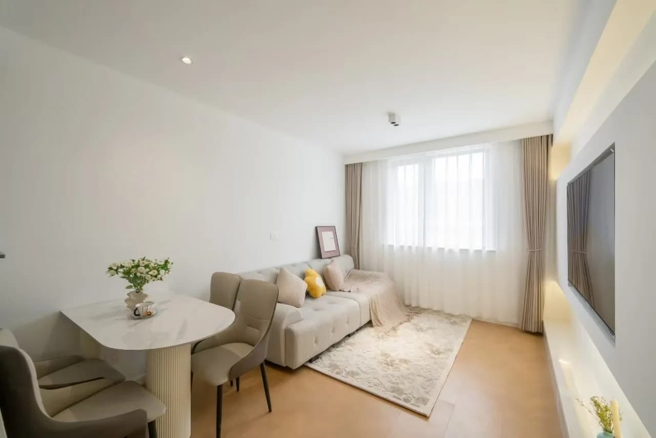 Loushanguan Road, Yuping Community, 1bd