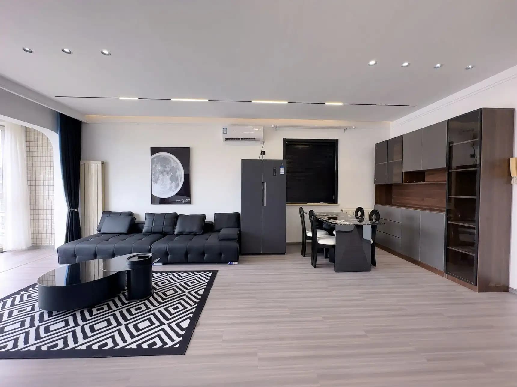 Baiziwan, Jinhai International, 3bds